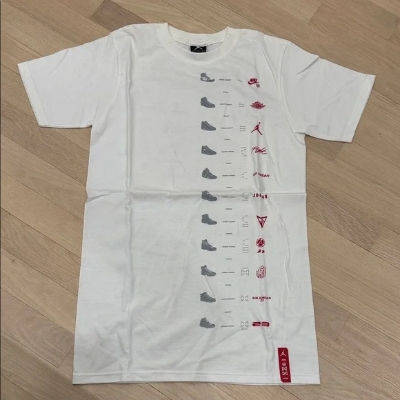 Jordan tee small - Picture 1 of 7